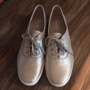Silver Shimmer Keds